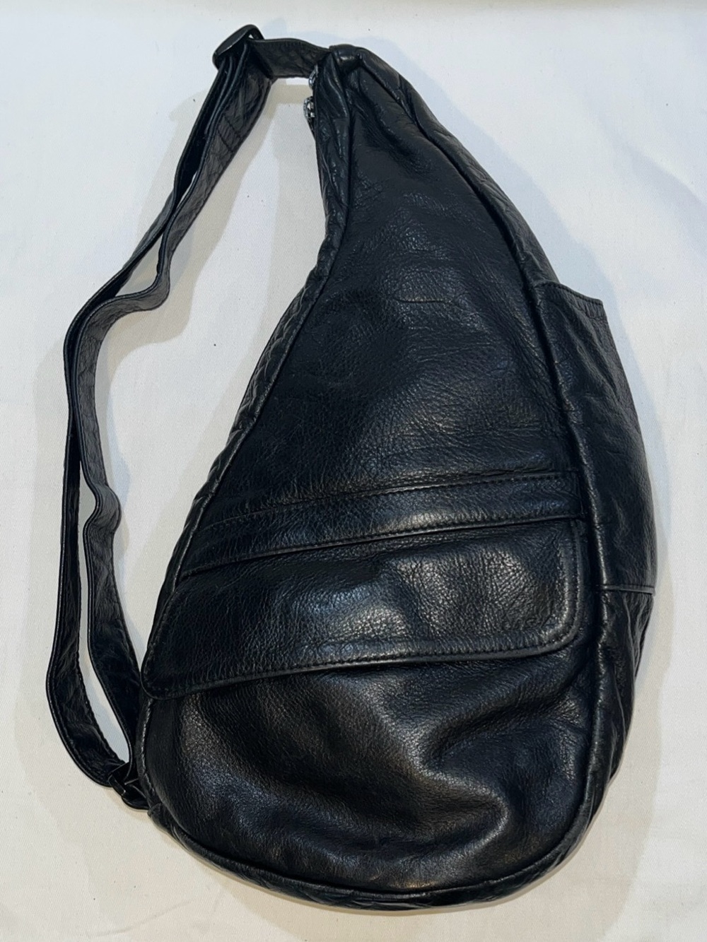 Black Leather Sling Bag for Unisex Men Casual Crossbody’Ameribag 19 Inch Unisex
